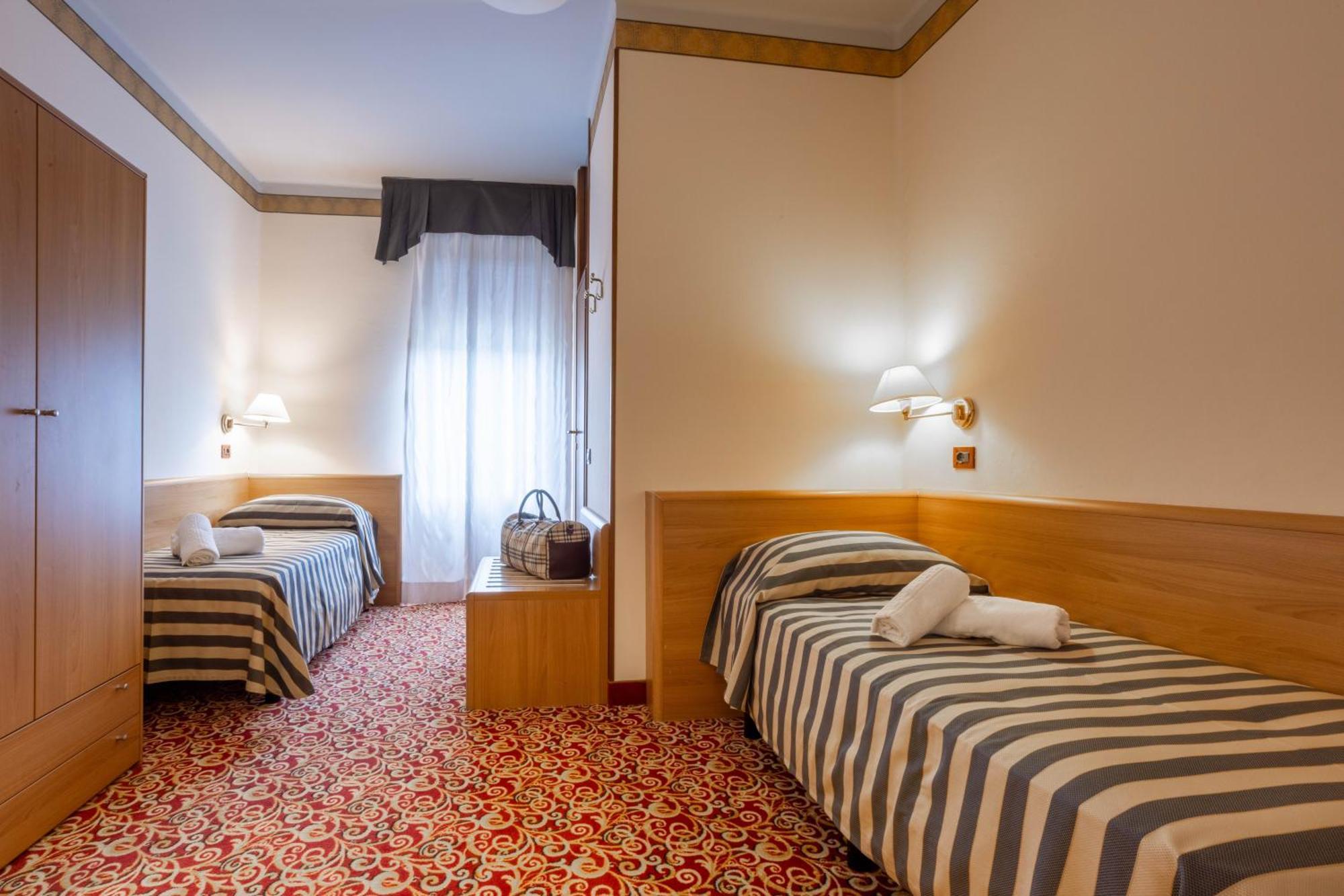 Hotel Giardinetto ديسينسانو ديل غاردا المظهر الخارجي الصورة