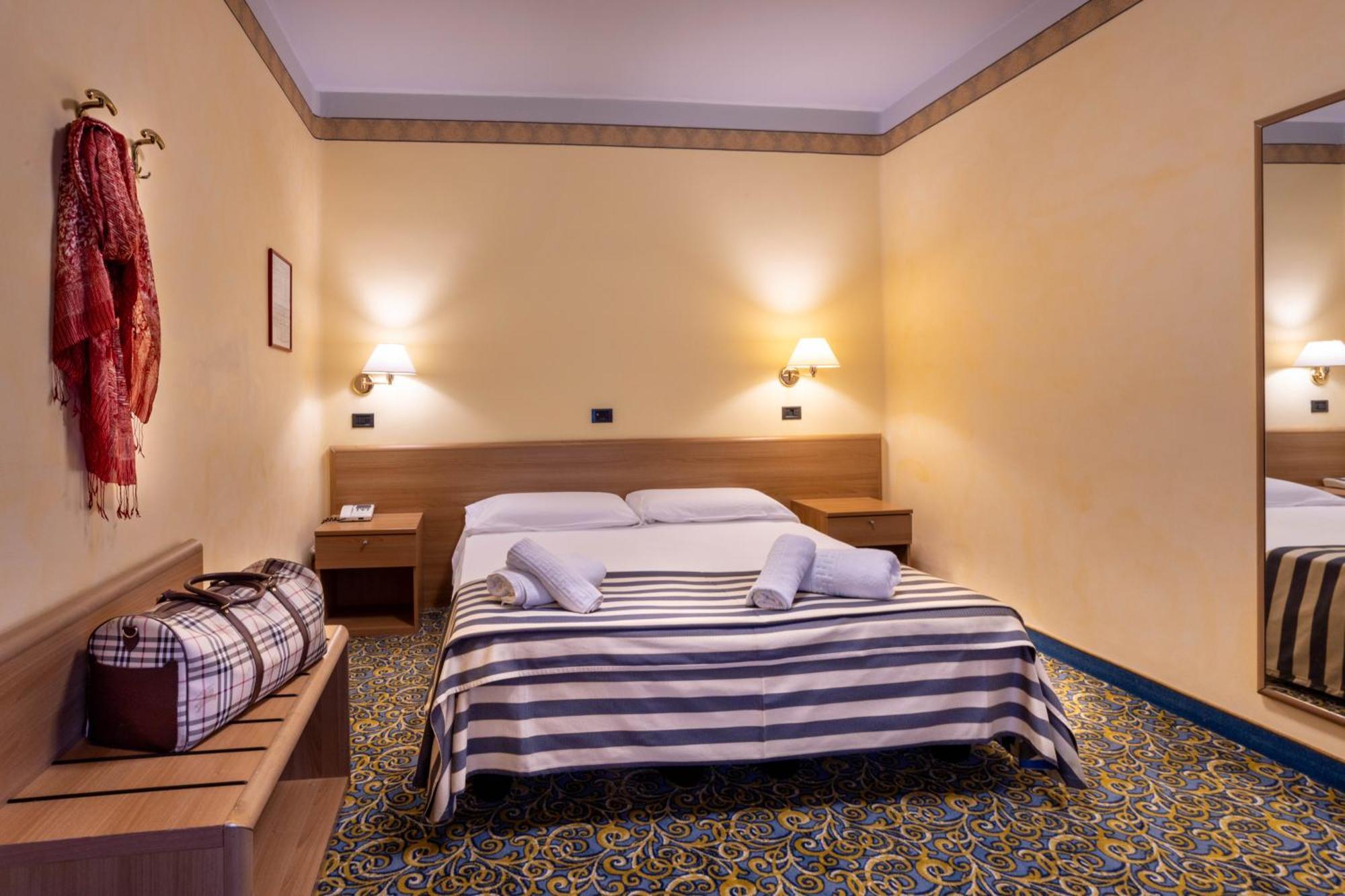Hotel Giardinetto ديسينسانو ديل غاردا المظهر الخارجي الصورة