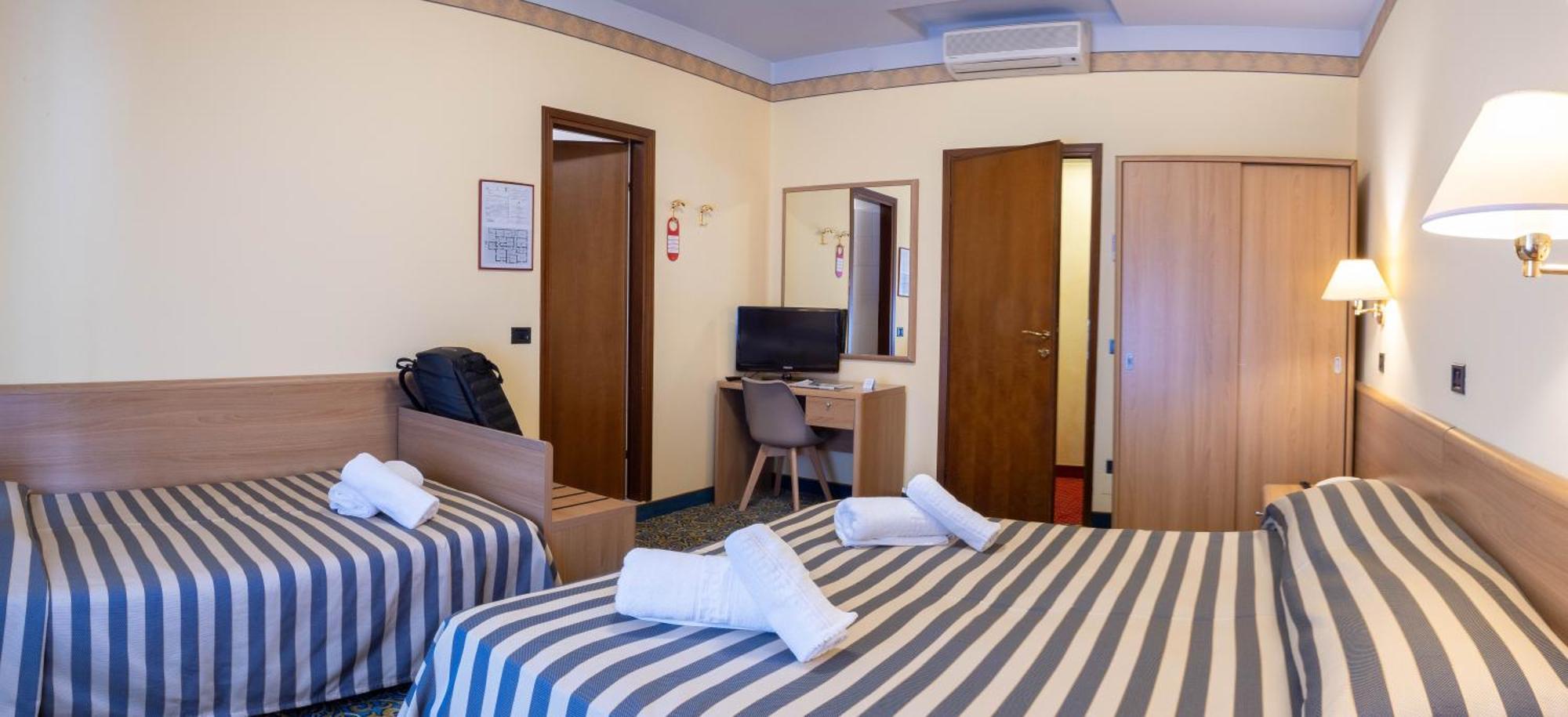 Hotel Giardinetto ديسينسانو ديل غاردا المظهر الخارجي الصورة